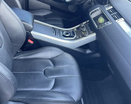 Сірий Ленд Ровер Рендж Ровер Евок, об'ємом двигуна 2 л та пробігом 104 тис. км за 17800 $, фото 19 на Automoto.ua