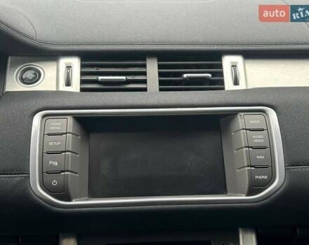 Сірий Ленд Ровер Рендж Ровер Евок, об'ємом двигуна 2 л та пробігом 219 тис. км за 11800 $, фото 11 на Automoto.ua