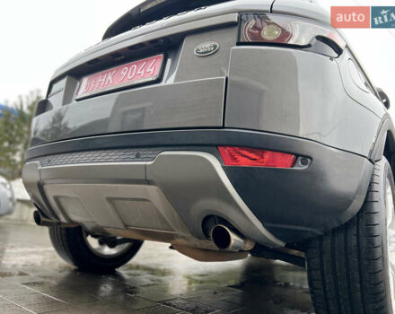 Сірий Ленд Ровер Рендж Ровер Евок, об'ємом двигуна 2 л та пробігом 220 тис. км за 13300 $, фото 28 на Automoto.ua