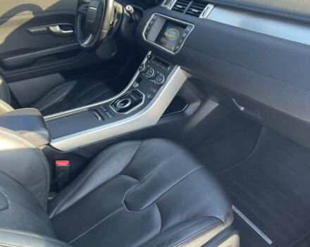 Сірий Ленд Ровер Рендж Ровер Евок, об'ємом двигуна 2 л та пробігом 104 тис. км за 17800 $, фото 14 на Automoto.ua