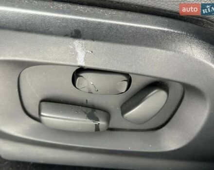 Сірий Ленд Ровер Рендж Ровер Евок, об'ємом двигуна 2 л та пробігом 219 тис. км за 11800 $, фото 12 на Automoto.ua