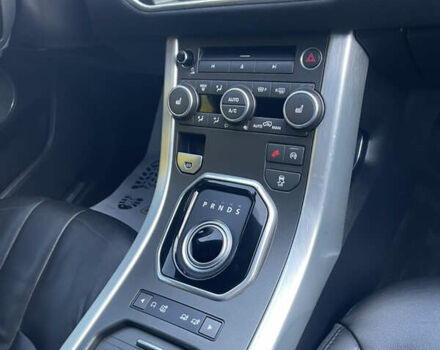 Сірий Ленд Ровер Рендж Ровер Евок, об'ємом двигуна 2 л та пробігом 104 тис. км за 17800 $, фото 20 на Automoto.ua