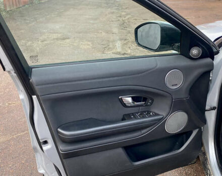 Сірий Ленд Ровер Рендж Ровер Евок, об'ємом двигуна 2 л та пробігом 111 тис. км за 18700 $, фото 14 на Automoto.ua