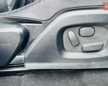 Сірий Ленд Ровер Рендж Ровер Евок, об'ємом двигуна 2 л та пробігом 220 тис. км за 13300 $, фото 80 на Automoto.ua