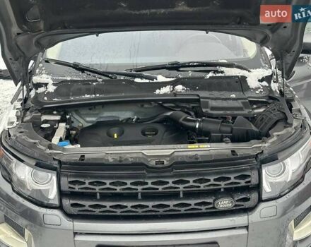 Сірий Ленд Ровер Рендж Ровер Евок, об'ємом двигуна 2 л та пробігом 219 тис. км за 11800 $, фото 31 на Automoto.ua