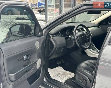 Сірий Ленд Ровер Рендж Ровер Евок, об'ємом двигуна 2 л та пробігом 219 тис. км за 11800 $, фото 16 на Automoto.ua