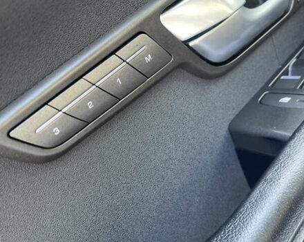 Сірий Ленд Ровер Рендж Ровер Евок, об'ємом двигуна 2 л та пробігом 104 тис. км за 18700 $, фото 38 на Automoto.ua