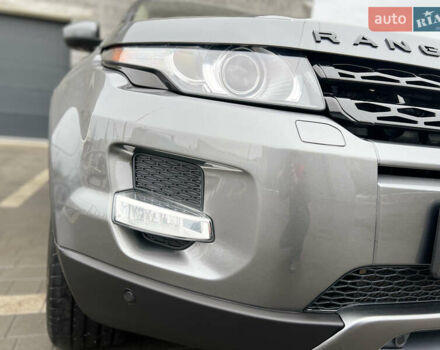 Сірий Ленд Ровер Рендж Ровер Евок, об'ємом двигуна 2 л та пробігом 220 тис. км за 13300 $, фото 37 на Automoto.ua