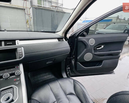 Сірий Ленд Ровер Рендж Ровер Евок, об'ємом двигуна 2 л та пробігом 220 тис. км за 13300 $, фото 65 на Automoto.ua