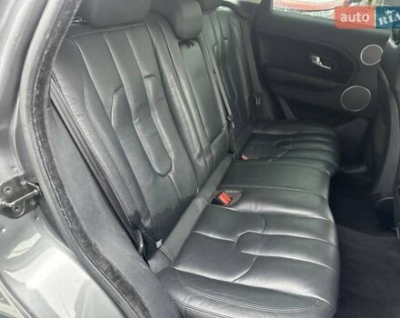 Сірий Ленд Ровер Рендж Ровер Евок, об'ємом двигуна 2 л та пробігом 219 тис. км за 11800 $, фото 26 на Automoto.ua