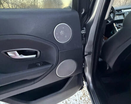 Серый Ленд Ровер Рендж Ровер Эвок, объемом двигателя 2 л и пробегом 216 тыс. км за 16000 $, фото 18 на Automoto.ua