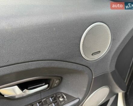 Серый Ленд Ровер Рендж Ровер Эвок, объемом двигателя 2 л и пробегом 249 тыс. км за 17500 $, фото 25 на Automoto.ua