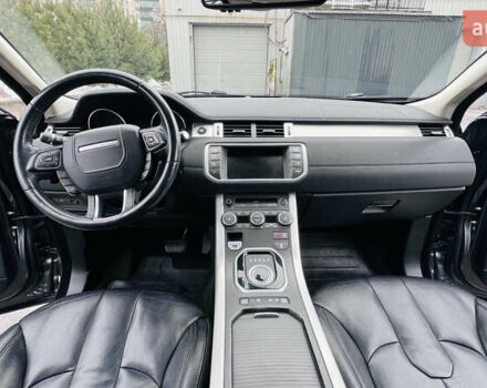 Сірий Ленд Ровер Рендж Ровер Евок, об'ємом двигуна 2 л та пробігом 220 тис. км за 13300 $, фото 63 на Automoto.ua