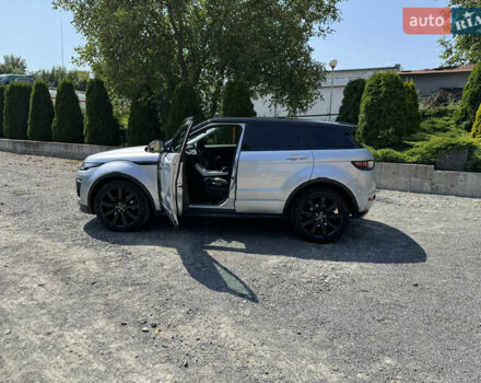 Сірий Ленд Ровер Рендж Ровер Евок, об'ємом двигуна 2 л та пробігом 128 тис. км за 19900 $, фото 29 на Automoto.ua