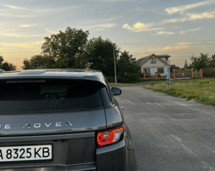 Сірий Ленд Ровер Рендж Ровер Евок, об'ємом двигуна 2 л та пробігом 114 тис. км за 16700 $, фото 4 на Automoto.ua