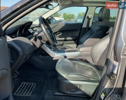 Ленд Ровер Рендж Ровер Эвок 2016 в Казатине на Automoto.ua Серый Ленд Ровер Рендж Ровер Эвок, объемом двигателя 2 л и пробегом 146 тыс. км за 12997 $, фото 2 на Automoto.ua