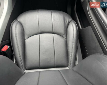 Серый Ленд Ровер Рендж Ровер Эвок, объемом двигателя 2.2 л и пробегом 99 тыс. км за 19999 $, фото 31 на Automoto.ua