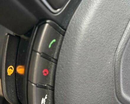 Сірий Ленд Ровер Рендж Ровер Евок, об'ємом двигуна 2 л та пробігом 142 тис. км за 22490 $, фото 19 на Automoto.ua