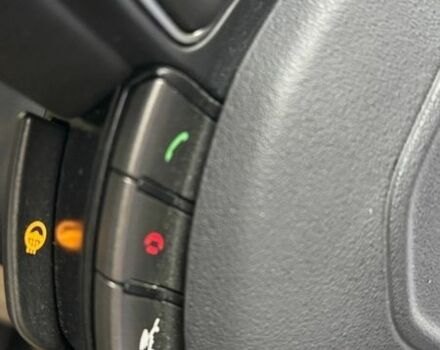 Сірий Ленд Ровер Рендж Ровер Евок, об'ємом двигуна 2 л та пробігом 142 тис. км за 17990 $, фото 19 на Automoto.ua