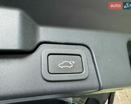 Сірий Ленд Ровер Рендж Ровер Евок, об'ємом двигуна 2.18 л та пробігом 104 тис. км за 19500 $, фото 45 на Automoto.ua