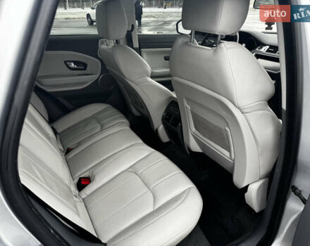 Сірий Ленд Ровер Рендж Ровер Евок, об'ємом двигуна 2 л та пробігом 171 тис. км за 16000 $, фото 14 на Automoto.ua