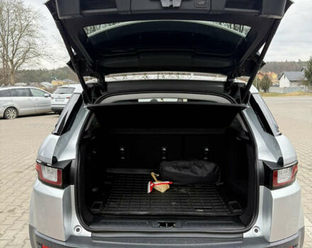 Серый Ленд Ровер Рендж Ровер Эвок, объемом двигателя 2 л и пробегом 74 тыс. км за 23000 $, фото 7 на Automoto.ua