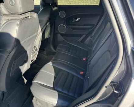 Сірий Ленд Ровер Рендж Ровер Евок, об'ємом двигуна 2 л та пробігом 177 тис. км за 20250 $, фото 17 на Automoto.ua