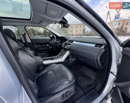 Серый Ленд Ровер Рендж Ровер Эвок, объемом двигателя 2 л и пробегом 88 тыс. км за 16500 $, фото 50 на Automoto.ua