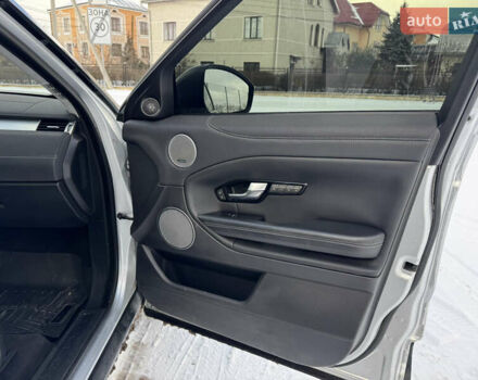 Серый Ленд Ровер Рендж Ровер Эвок, объемом двигателя 2 л и пробегом 88 тыс. км за 16500 $, фото 54 на Automoto.ua