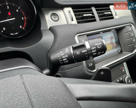 Серый Ленд Ровер Рендж Ровер Эвок, объемом двигателя 2.2 л и пробегом 99 тыс. км за 19999 $, фото 35 на Automoto.ua