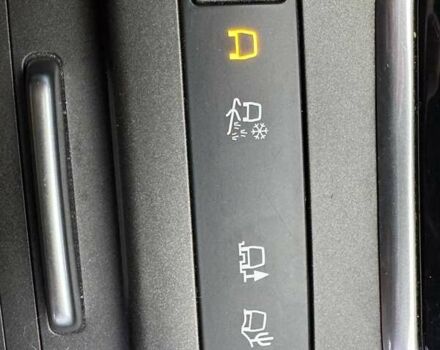 Сірий Ленд Ровер Рендж Ровер Евок, об'ємом двигуна 2 л та пробігом 142 тис. км за 22490 $, фото 26 на Automoto.ua