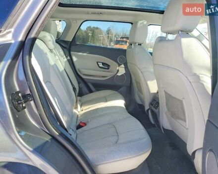 Серый Ленд Ровер Рендж Ровер Эвок, объемом двигателя 2 л и пробегом 122 тыс. км за 4300 $, фото 10 на Automoto.ua