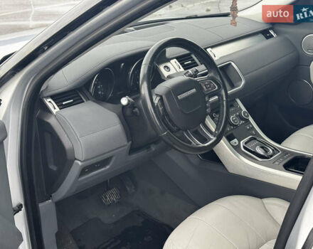 Сірий Ленд Ровер Рендж Ровер Евок, об'ємом двигуна 2 л та пробігом 171 тис. км за 16000 $, фото 12 на Automoto.ua