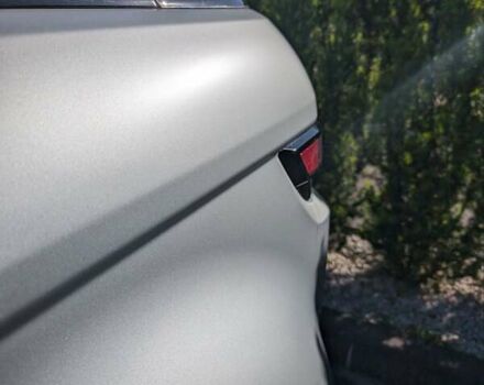 Сірий Ленд Ровер Рендж Ровер Евок, об'ємом двигуна 2 л та пробігом 136 тис. км за 21500 $, фото 12 на Automoto.ua