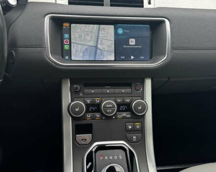 Сірий Ленд Ровер Рендж Ровер Евок, об'ємом двигуна 2 л та пробігом 171 тис. км за 16000 $, фото 21 на Automoto.ua