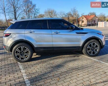 Серый Ленд Ровер Рендж Ровер Эвок, объемом двигателя 2 л и пробегом 85 тыс. км за 19500 $, фото 7 на Automoto.ua