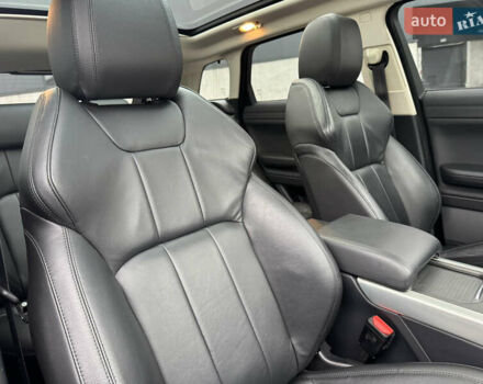 Серый Ленд Ровер Рендж Ровер Эвок, объемом двигателя 2.2 л и пробегом 99 тыс. км за 19999 $, фото 11 на Automoto.ua