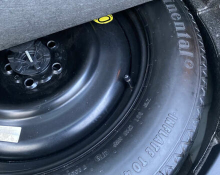 Сірий Ленд Ровер Рендж Ровер Евок, об'ємом двигуна 2 л та пробігом 125 тис. км за 17300 $, фото 14 на Automoto.ua