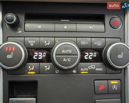 Сірий Ленд Ровер Рендж Ровер Евок, об'ємом двигуна 2 л та пробігом 142 тис. км за 17990 $, фото 24 на Automoto.ua