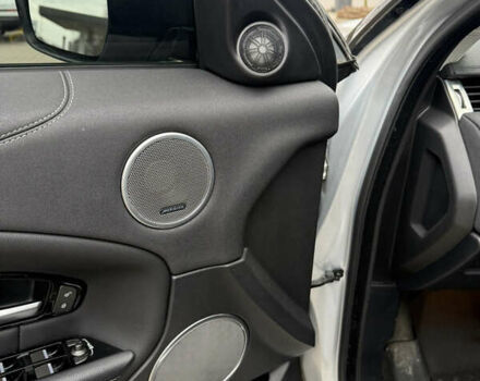 Серый Ленд Ровер Рендж Ровер Эвок, объемом двигателя 2 л и пробегом 74 тыс. км за 23000 $, фото 10 на Automoto.ua