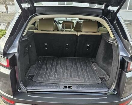 Сірий Ленд Ровер Рендж Ровер Евок, об'ємом двигуна 2 л та пробігом 239 тис. км за 17000 $, фото 11 на Automoto.ua