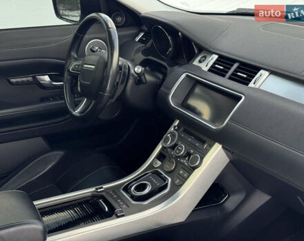 Сірий Ленд Ровер Рендж Ровер Евок, об'ємом двигуна 2 л та пробігом 89 тис. км за 18500 $, фото 55 на Automoto.ua