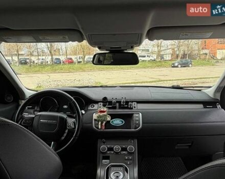 Сірий Ленд Ровер Рендж Ровер Евок, об'ємом двигуна 2 л та пробігом 135 тис. км за 18300 $, фото 30 на Automoto.ua