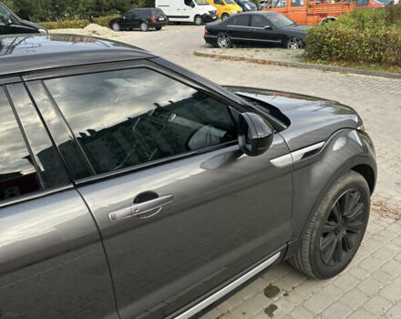 Серый Ленд Ровер Рендж Ровер Эвок, объемом двигателя 2 л и пробегом 125 тыс. км за 24000 $, фото 21 на Automoto.ua