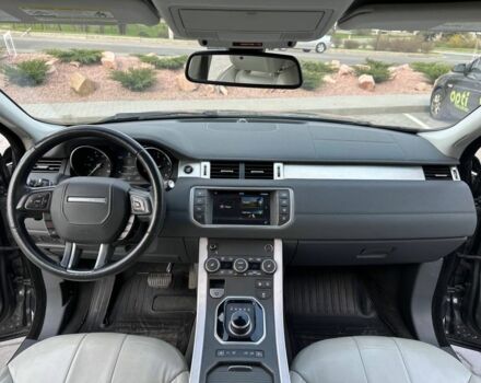 Сірий Ленд Ровер Рендж Ровер Евок, об'ємом двигуна 2 л та пробігом 90 тис. км за 21500 $, фото 10 на Automoto.ua