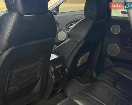 Сірий Ленд Ровер Рендж Ровер Евок, об'ємом двигуна 2 л та пробігом 135 тис. км за 18300 $, фото 26 на Automoto.ua