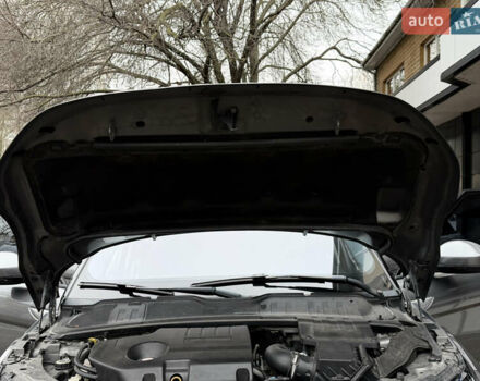 Сірий Ленд Ровер Рендж Ровер Евок, об'ємом двигуна 2 л та пробігом 98 тис. км за 22400 $, фото 56 на Automoto.ua