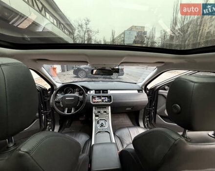 Сірий Ленд Ровер Рендж Ровер Евок, об'ємом двигуна 2 л та пробігом 98 тис. км за 22400 $, фото 28 на Automoto.ua