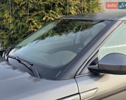 Серый Ленд Ровер Рендж Ровер Эвок, объемом двигателя 2 л и пробегом 149 тыс. км за 21950 $, фото 26 на Automoto.ua