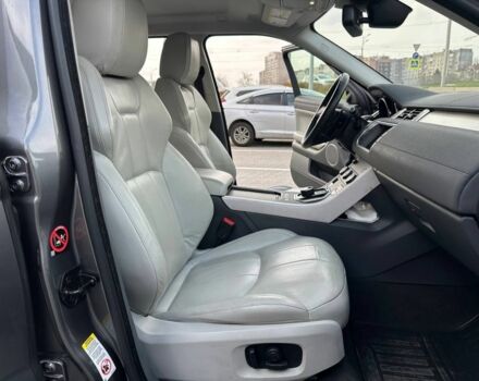 Сірий Ленд Ровер Рендж Ровер Евок, об'ємом двигуна 2 л та пробігом 90 тис. км за 21500 $, фото 15 на Automoto.ua